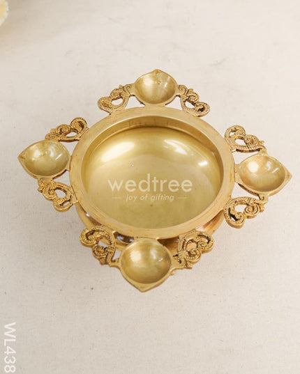 Brass Urli With 4 Face Diya - Wl4388