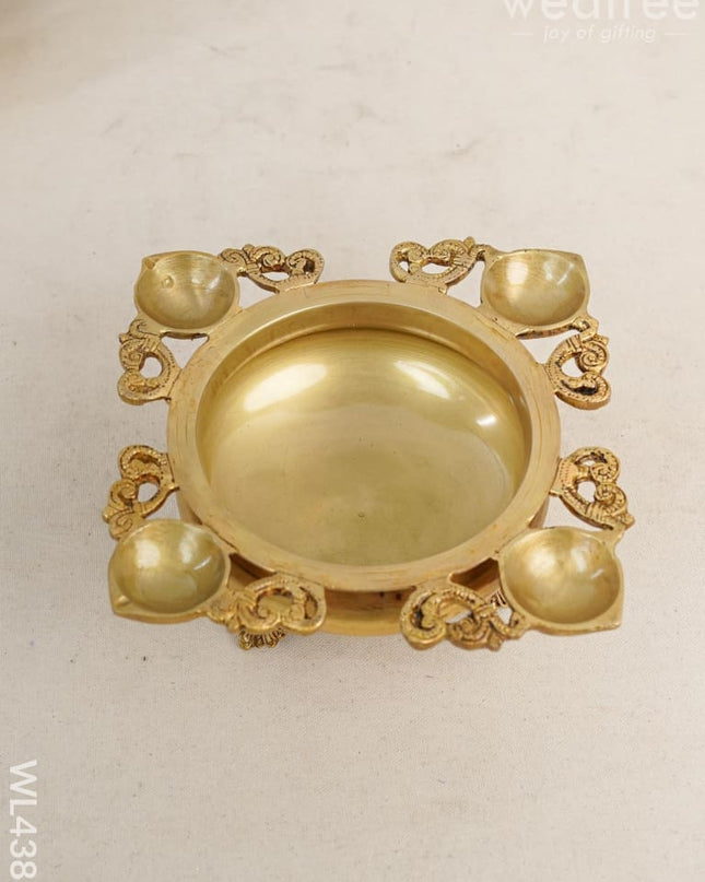 Brass Urli With 4 Face Diya - Wl4388