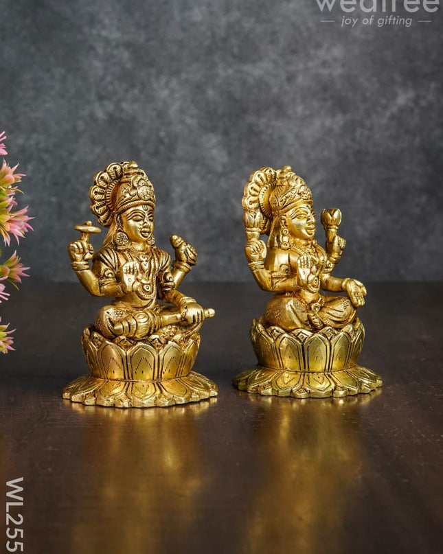 Brass Vishnu & Lakshmi Set - Wl2559 Figurines