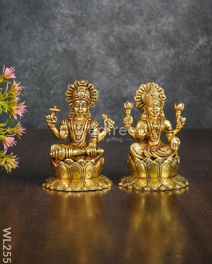 Brass Vishnu & Lakshmi Set - Wl2559 Figurines