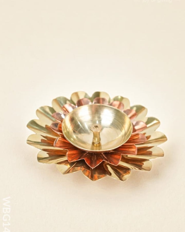 Copper & Brass Double Flower Diya - WBG1447 - Brass Diya RG