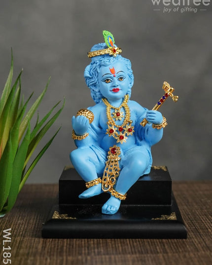 Cute Baby Krishna With Laddu - Wl1857 Home Decors