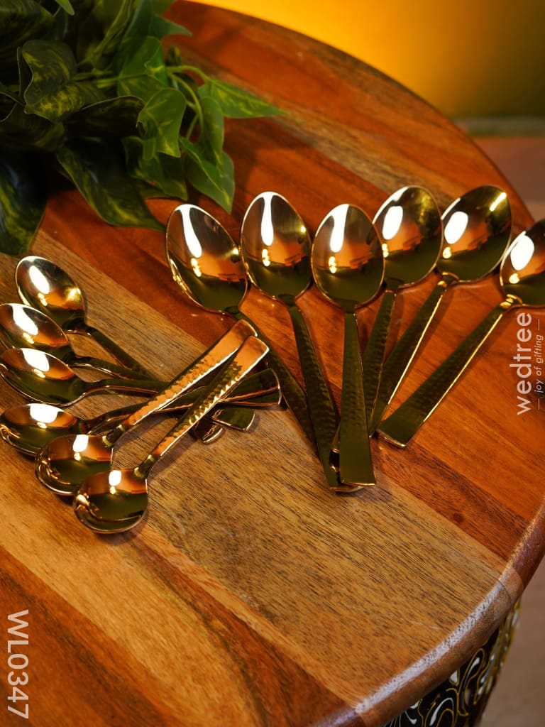 Cutlery Set (Table Spoon Dessert Spoon Teaspoon And Fork) - Gold (Set Of 24 Pieces) Wl0347 Dining