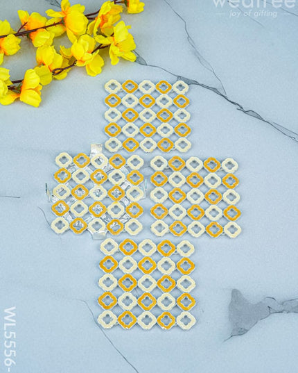 Decorative Floral Coaster Set - Beige - WL5556-2 - EPNS Gifts