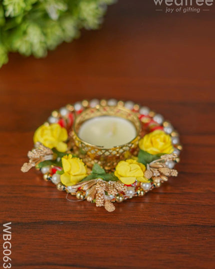 Decorative T - Light Holder Design -3 Wbg0635 Candles & Votives