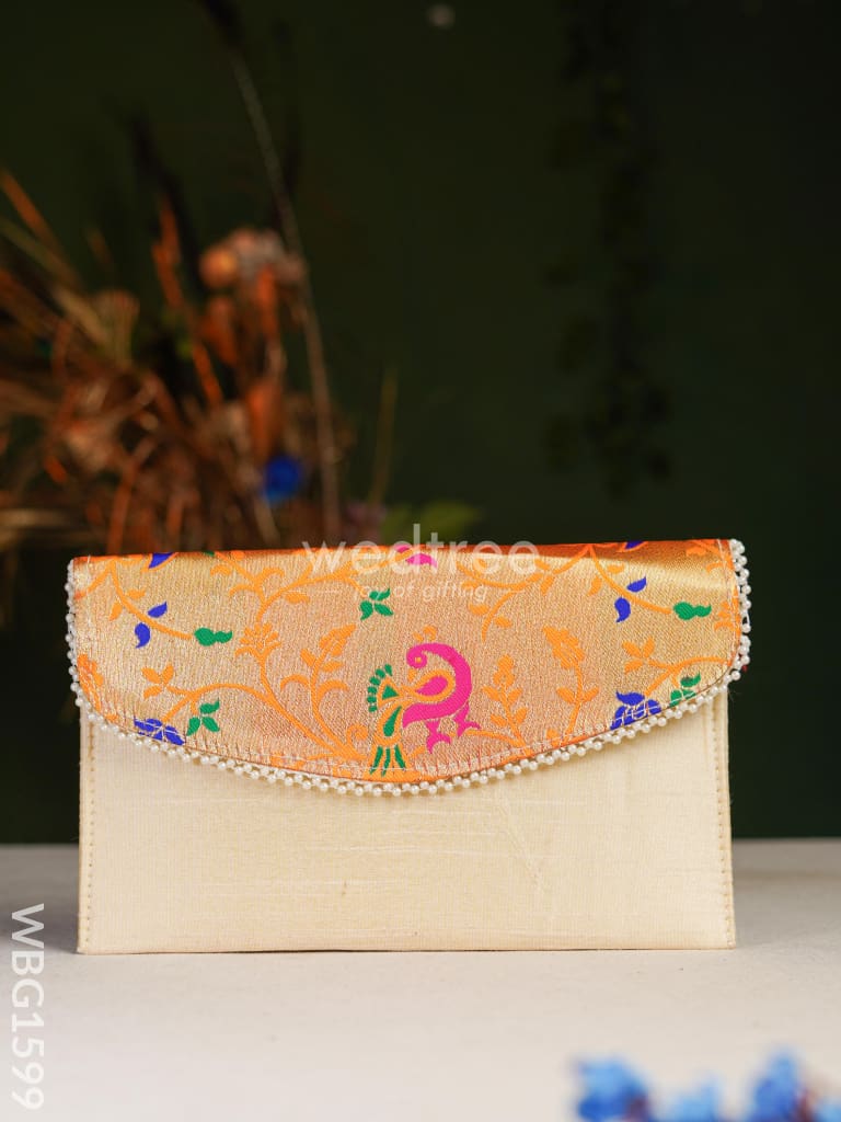 Designer Clutch Purse WBG1599 - Main Image
