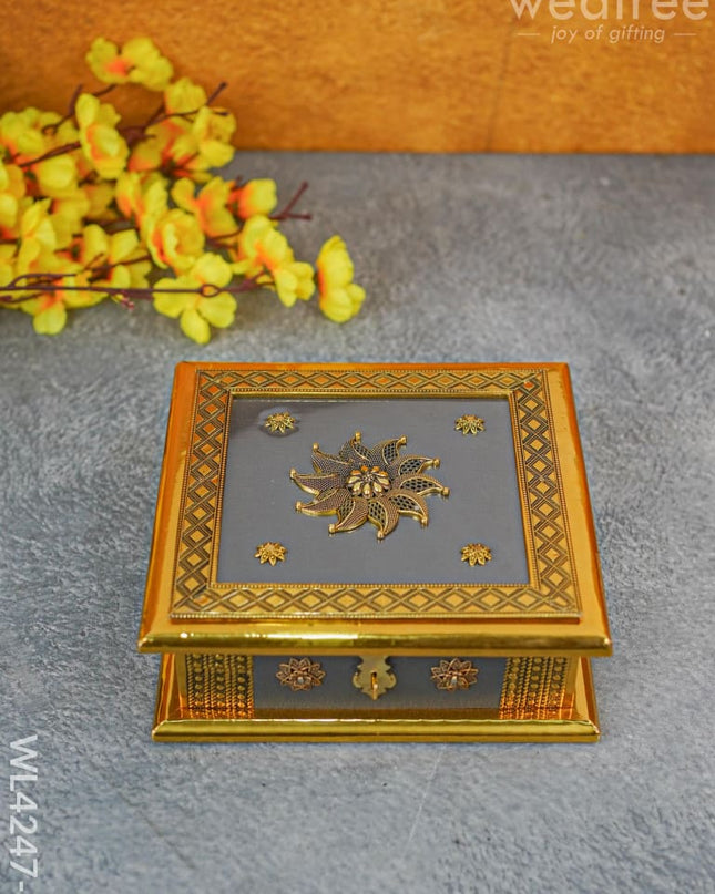 Mdf Designer Dry Fruit Box - Wl4247 Grey Rg