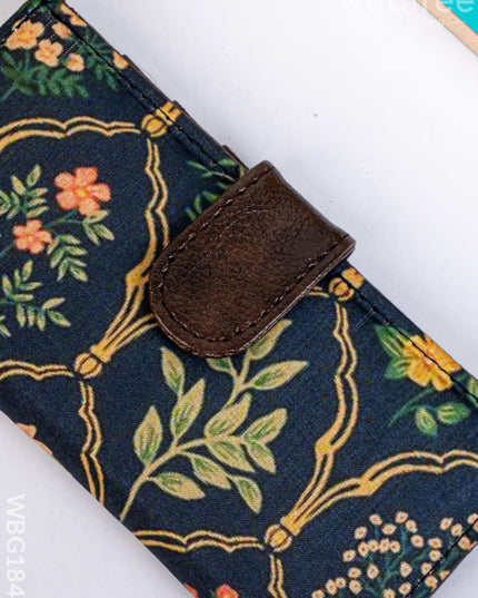 Designer Handy Pouch with Clasp lock - WBG1848 - Clutches & Purses