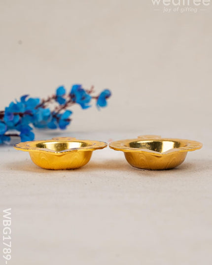 Diya Set of 2 - Gold - WBG1789-1 - White Metal Diya RG