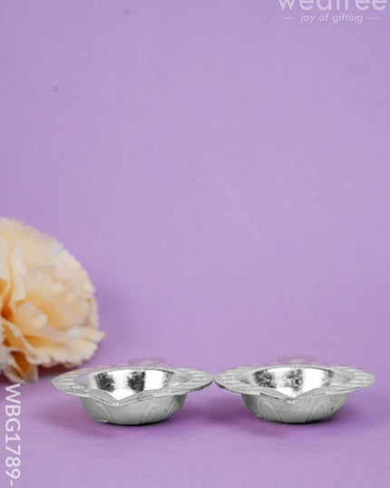 Diya Set of 2 - Silver - WBG1789-2 - White Metal Diya RG