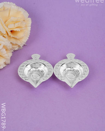 Diya Set of 2 - Silver - WBG1789-2 - White Metal Diya RG