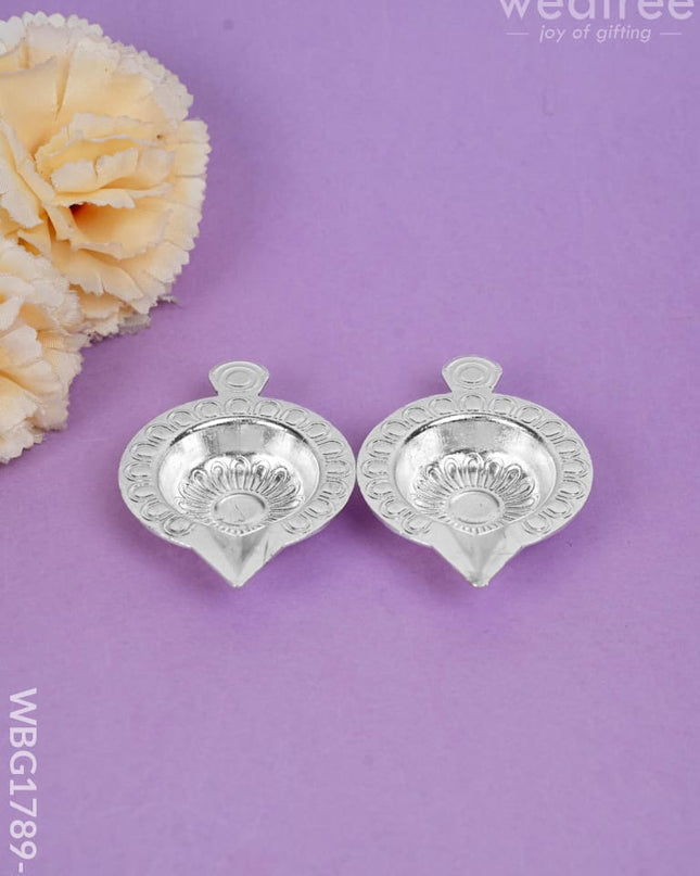 Diya Set of 2 - Silver - WBG1789-2 - White Metal Diya RG