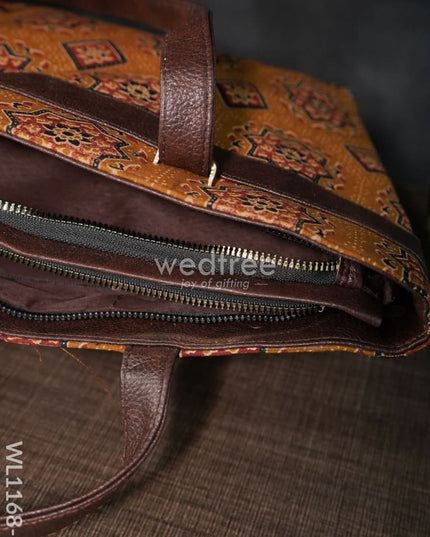 Dusky Shade Handbag With Ajrakh Prints - Wl1168 Regular Handbags