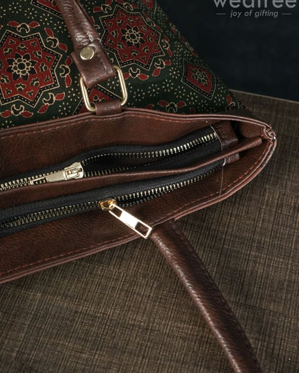 Dusky Shade Handbag With Ajrakh Prints - Wl1168 Regular Handbags
