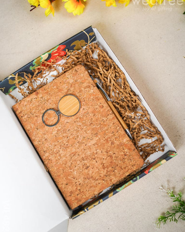 Eco Friendly Gift Set (Cork Diary Pen Bamboo Keychain) - WL4829 Diaries & Notepads