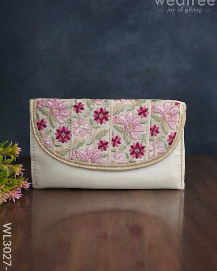 Envelope Style Sling Bag With Floral Embroidery - Wl3027 5 Bags