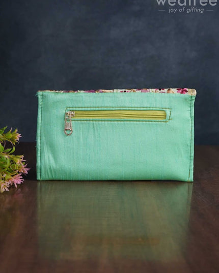 Envelope Style Sling Bag With Floral Embroidery - Wl3027 Bags