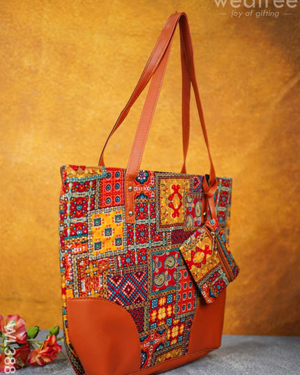 Faux Leather Hand Bag with Mini Coin Purse - WL3888 - Printed Fabric Bags
