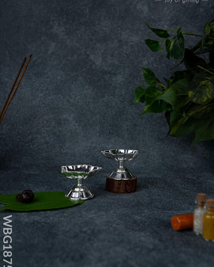 Five Face Diya - Set of 2 - Silver - WBG1875-2 - White Metal Diya RG