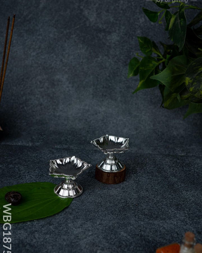 Five Face Diya - Set of 2 - Silver - WBG1875-2 - White Metal Diya RG