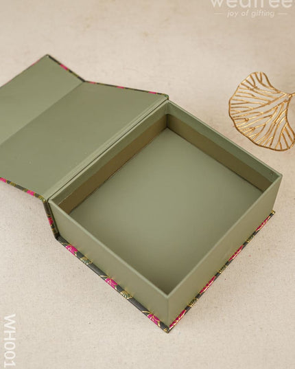 Flip Top Box - Dark Green & Pink Lotus Print Wh0016 Combos Hampers