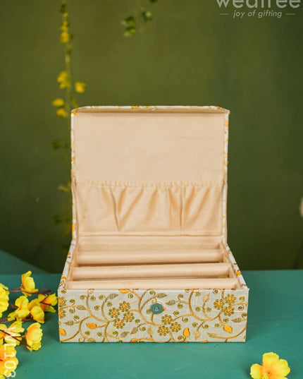 Floral Designed Jewellery Holder - (11X9) Wl1034 Organizers
