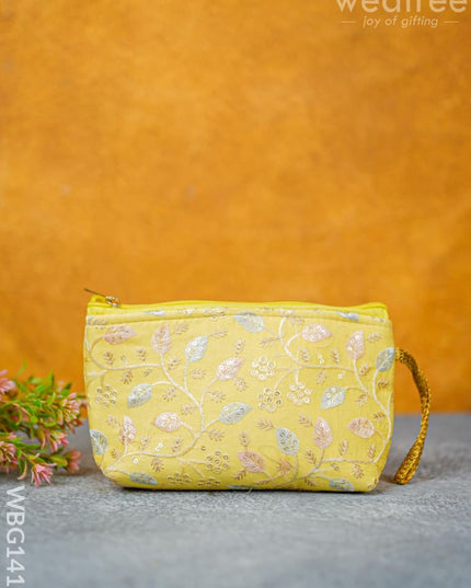 Floral Embroidered Pouch - Wbg1415 Clutches & Purses