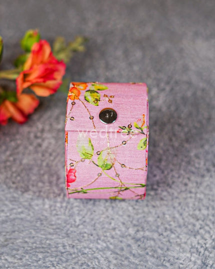 Floral Embroidery Bangle Box - Wbg1322 Jewellery Holders