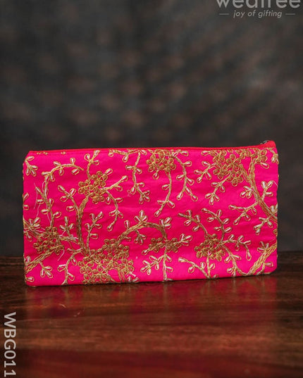 Floral Embroidery Purse With Zipper - Wbg0111 Clutches & Purses