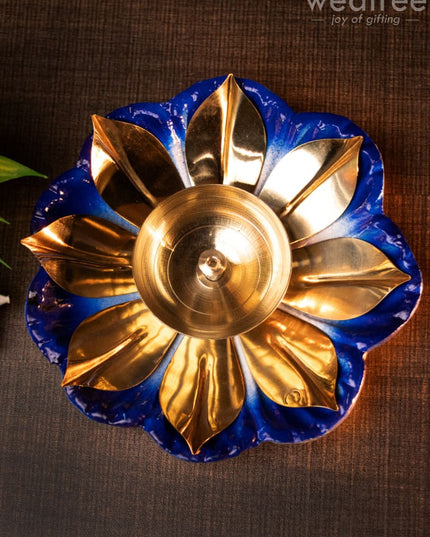Flower Shaped Brass Diya With Floral Base - Wl1555