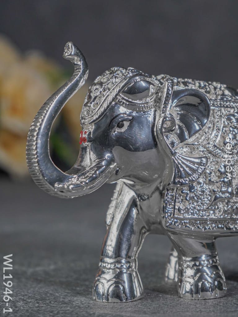 German Silver 4.5 Elephant - Wl1946 Figurines