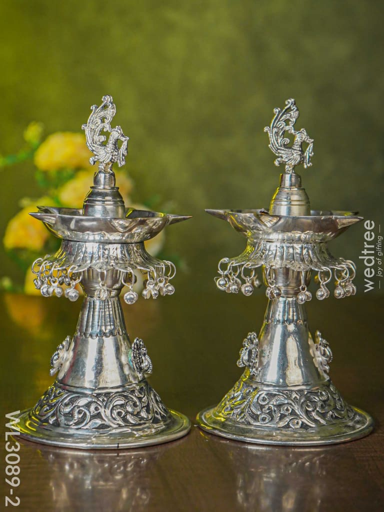 German Silver 5-Face Annapakshi Diya - Wl3089 Peacock With Diyas