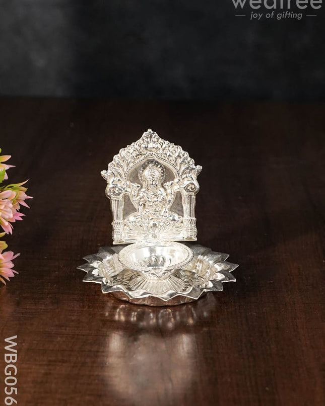 German Silver Diya - Lakshmi Wbg0568 1 Diyas