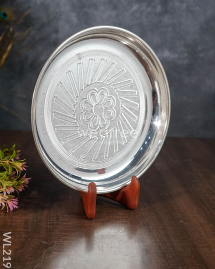 German Silver Engraved Plate - 8.5 Inch Wl2196 Pooja Utility