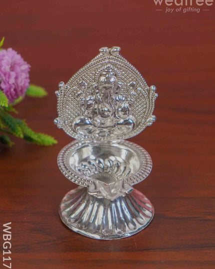 German Silver Ganesha Diya - Wbg1177 Diyas