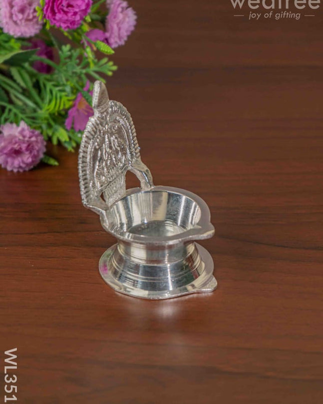 German Silver Kamatchi Diya - 4.2 Inch Wl3519 Diyas