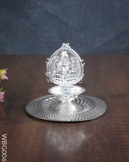 German Silver Kamakshi Diya On Plate - Wbg0061 Diyas