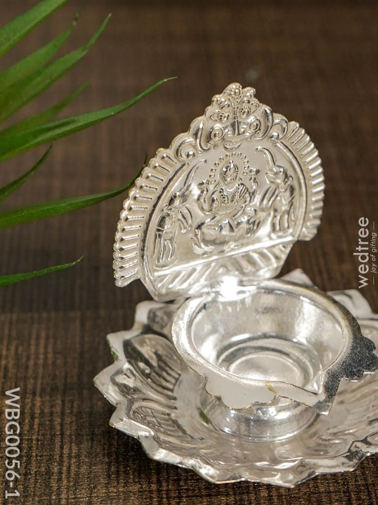 German Silver Kamatchi Diya - Wbg0056 Diyas