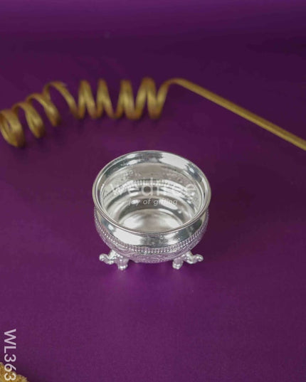 German Silver Kumkum Bowl - Wl3635 Pooja Utility