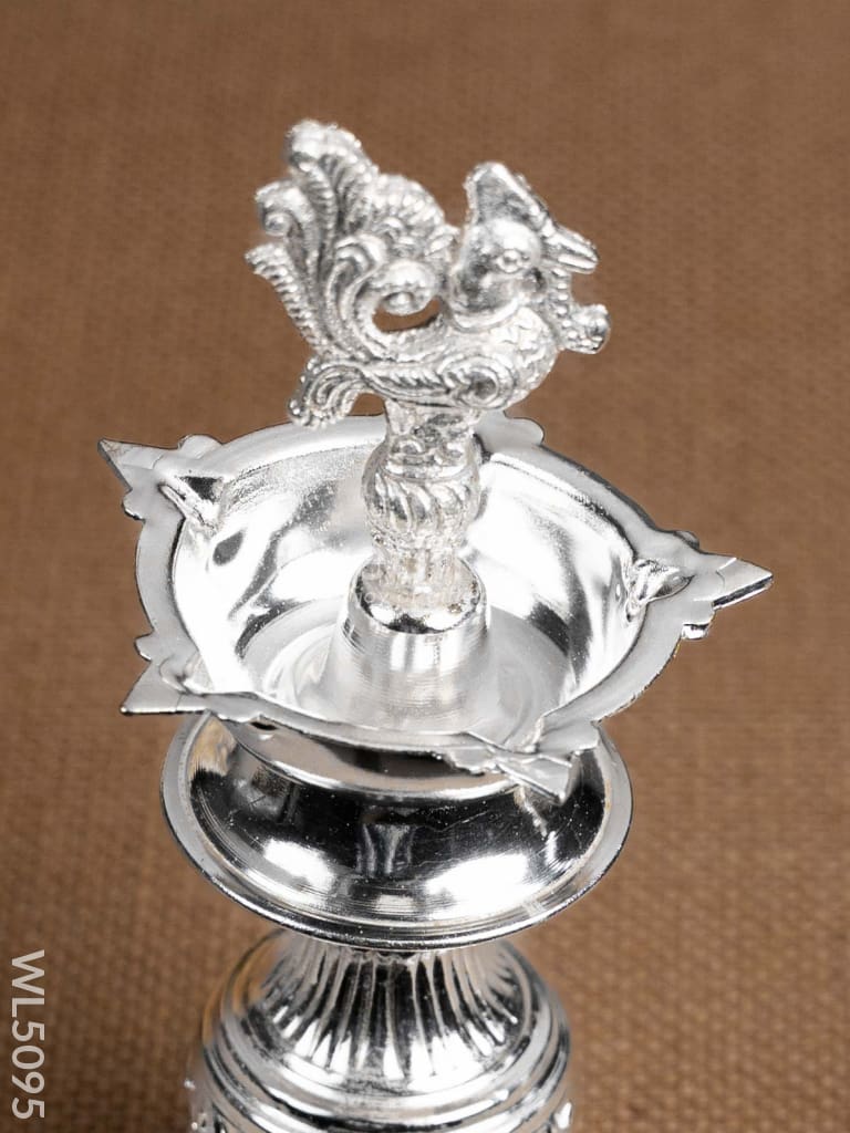 Paire de chandeliers anciens de style géorgien en argent sterling 1768 Paire de chandeliers anciens de style géorgien en argent sterling 1768