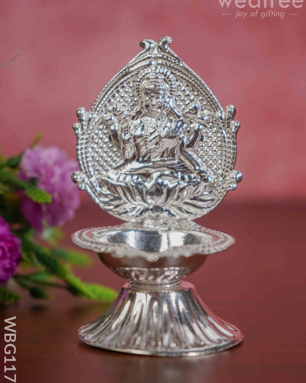 German Silver Lakshmi Diya - Wbg1176 Diyas