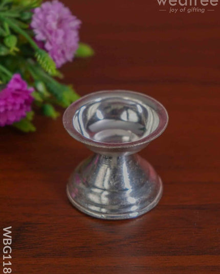 German Silver Round Diya With Stand - Wbg1183 Diyas