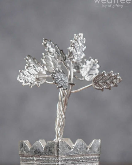 German Silver Tulasi Maadam - Wl0945-1 Pooja Utility