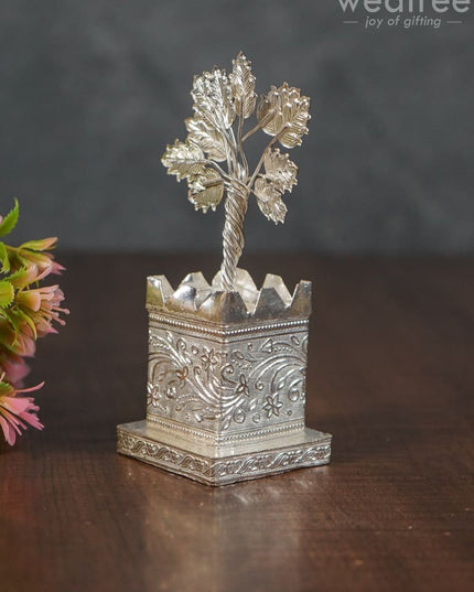 German Silver Tulasi Maadam - WL0945 - German Silver Pooja Utility