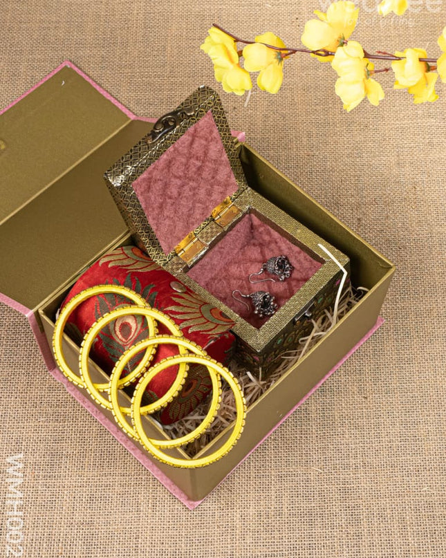 Gift Hamper - Jewel Box and Bangle Holder with Oxidized Earring and Kundan Bangles - WMH0020 - Hampers