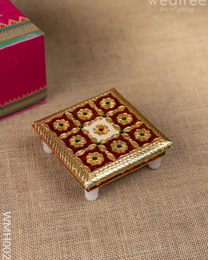 Gift Hamper - Manai with Ganesha Pooja Mandir and Fridge Magnet - WMH0024 - Hampers