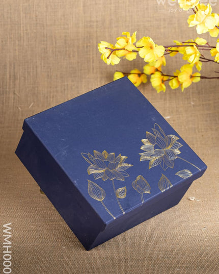 Gift Hamper - Tin with Dry Fruits Keychain and Pen - WMH0005 - Hampers