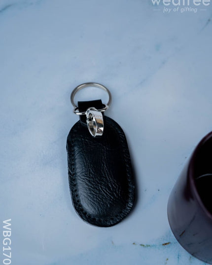 Gift Set - Leather Keychain with Pen - WBG1703 - Pens