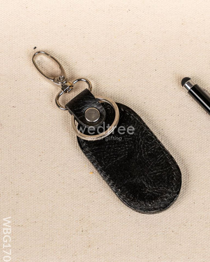 Gift Set - Leather Keychain with Pen - WBG1703 Keychains & Sockets