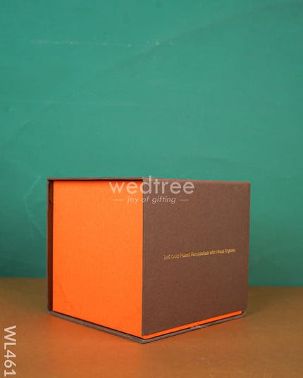 Gold Globe In Acrylic Cabinet - Wl4615 Plated